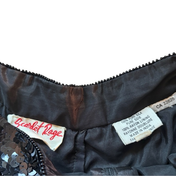 ♣️Vintage Black Silk Sequined High-Waisted Shorts, Size Medium - Picture 5 of 10